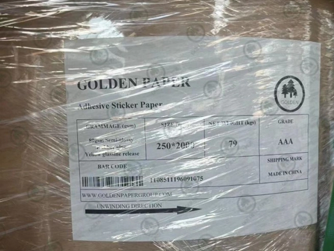 O papel dourado expande a linha de adesivos autoadesivos, oferecendo versatilidade e personalização entre as indústrias